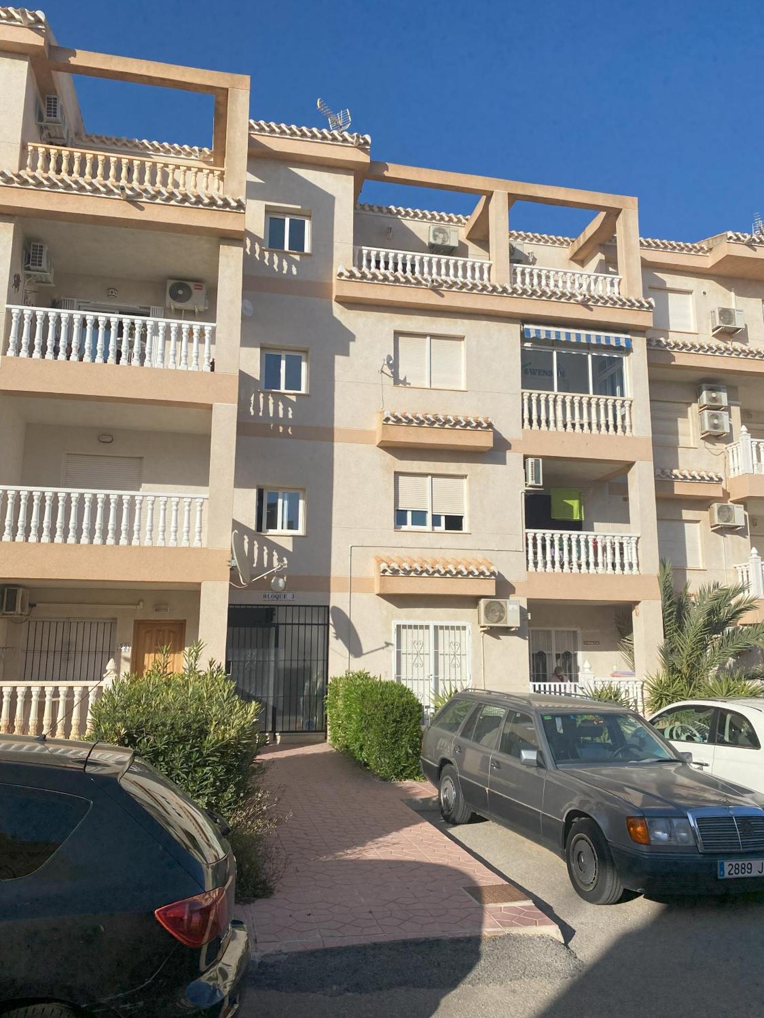 Greensuites La Zenia Torrevieja Плая Фламенка Екстериор снимка